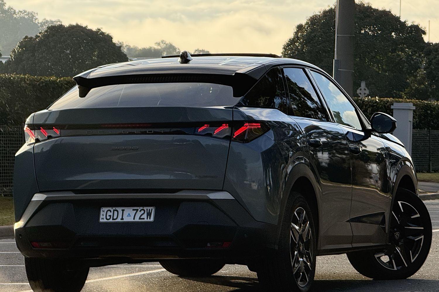 2024 Peugeot 3008 GT Premium Hybrid in Other