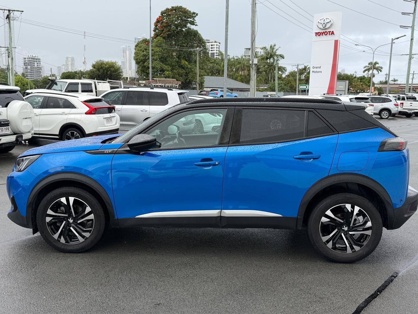 2022 Peugeot 2008 GT in Blue
