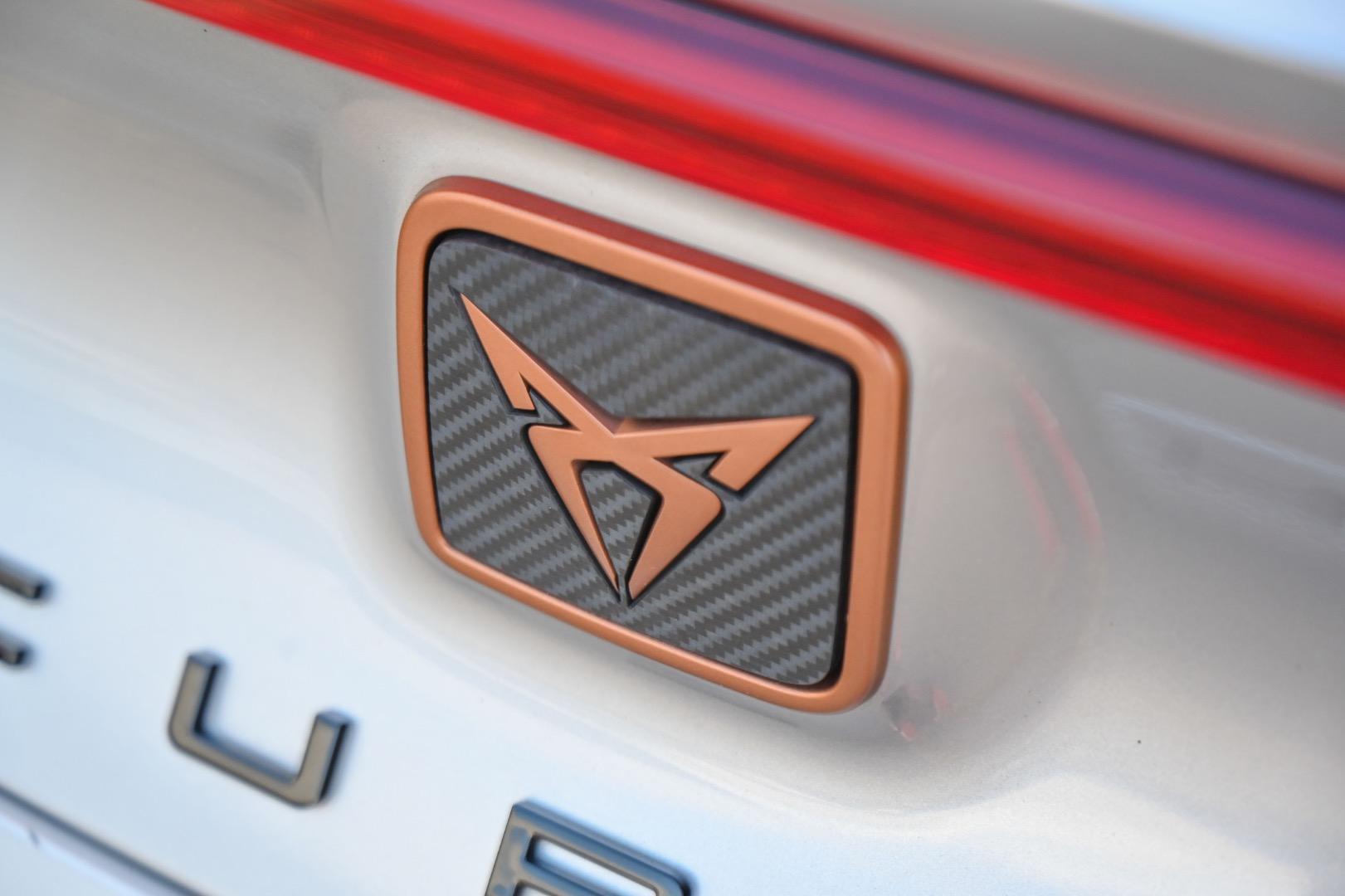 2023 CUPRA Leon VZx in Silver