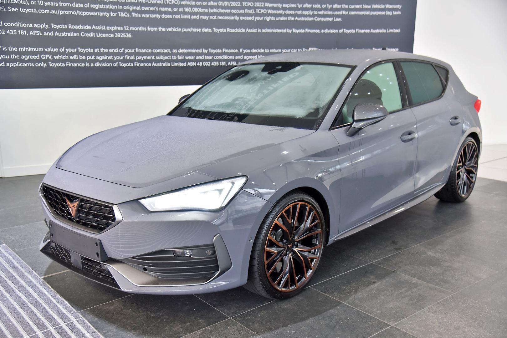 2022 CUPRA Leon VZx in Grey