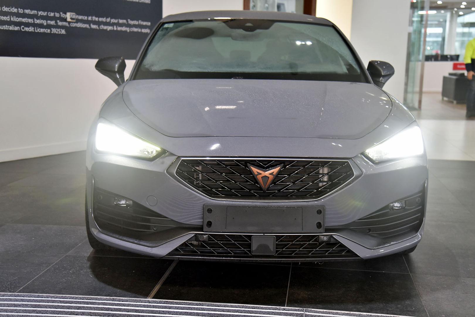 2022 CUPRA Leon VZx in Grey