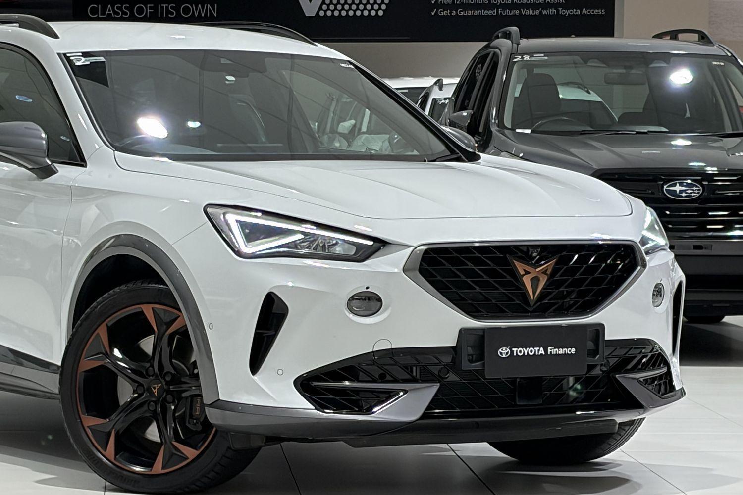 2024 CUPRA Formentor VZx in White