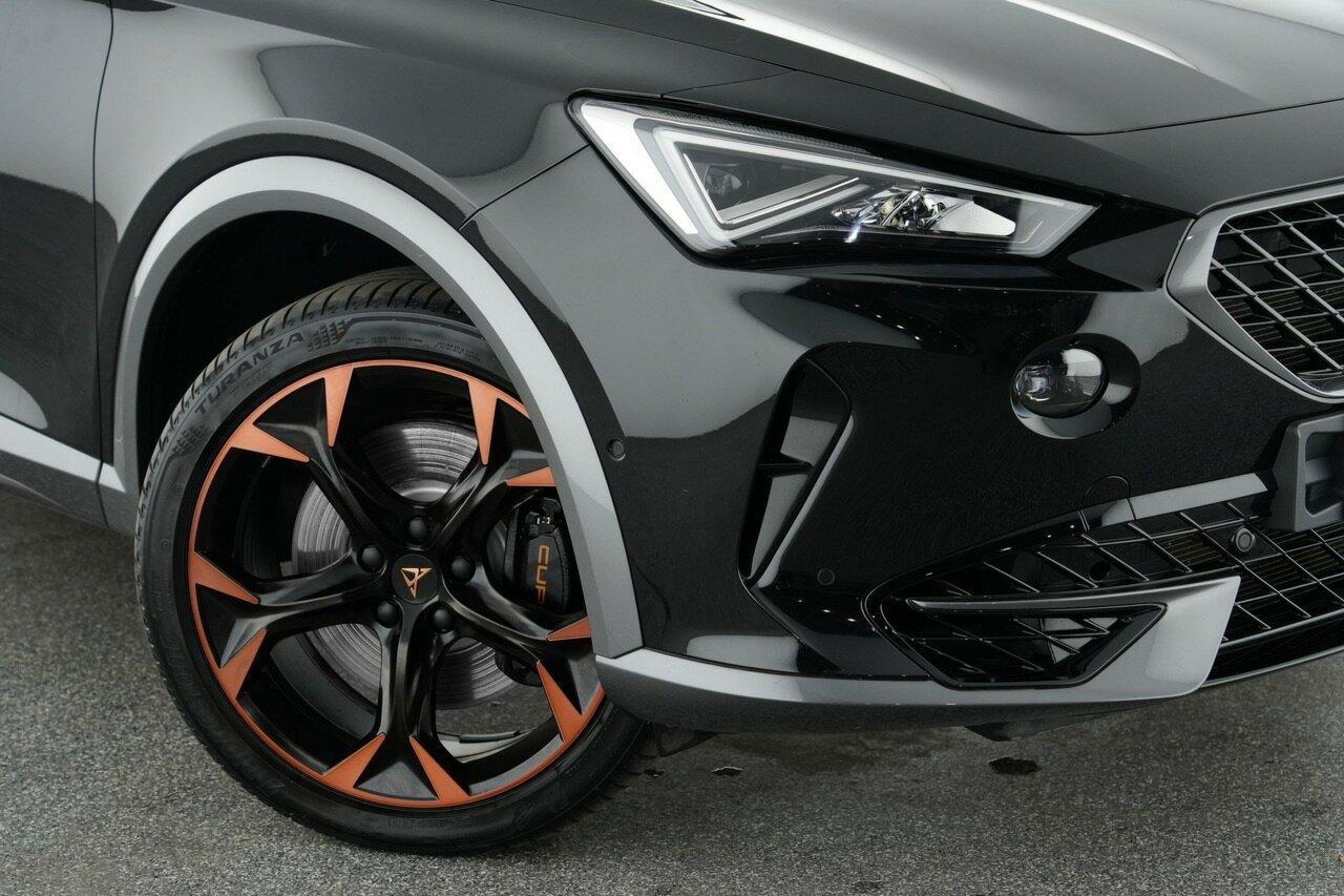 2024 CUPRA Formentor VZx in Black