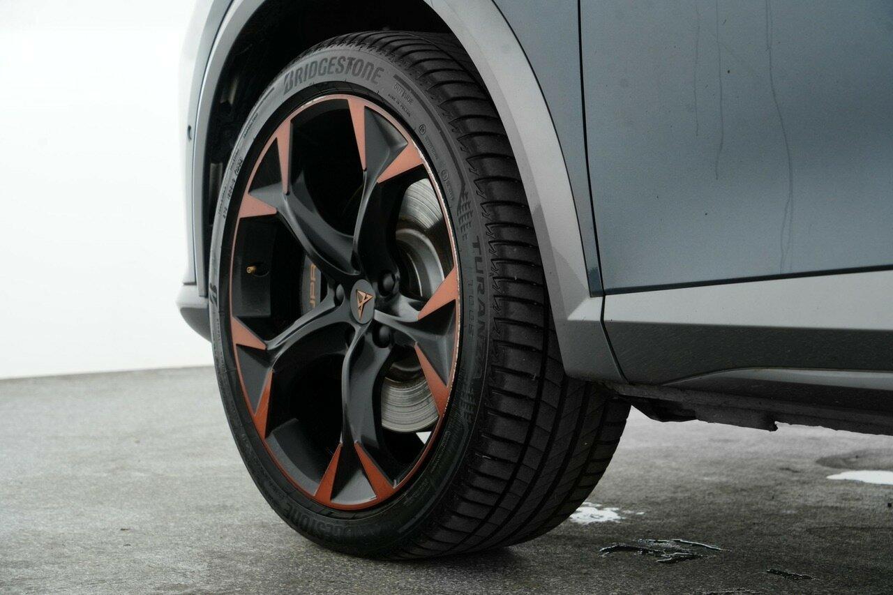 2024 CUPRA Formentor VZx in Grey