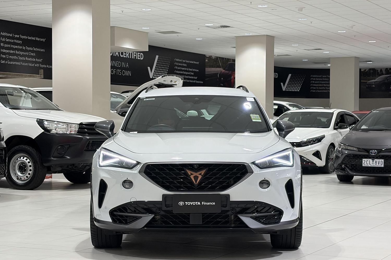 2024 CUPRA Formentor VZx in White