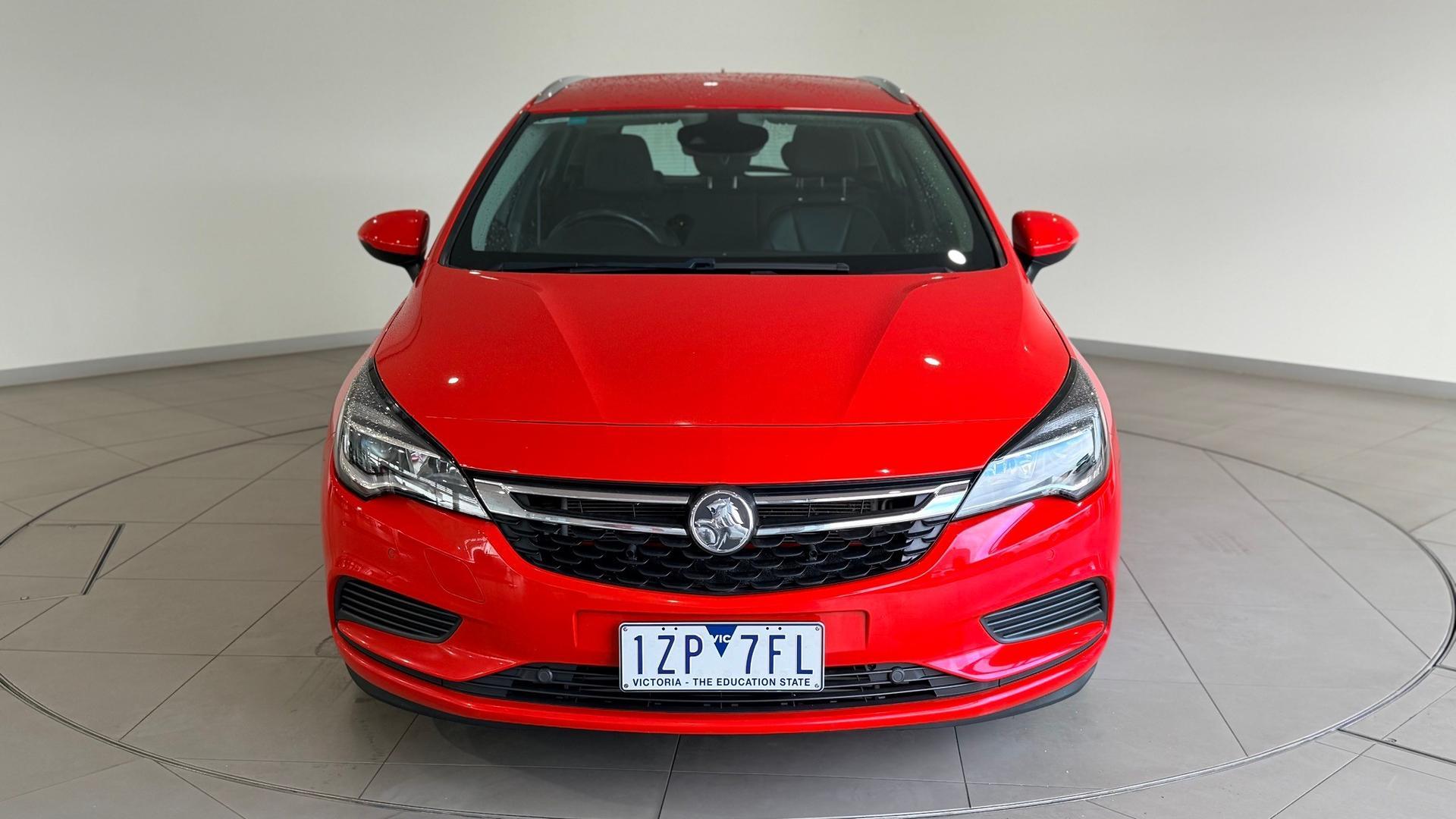 2017 Holden Astra RS-V in Red