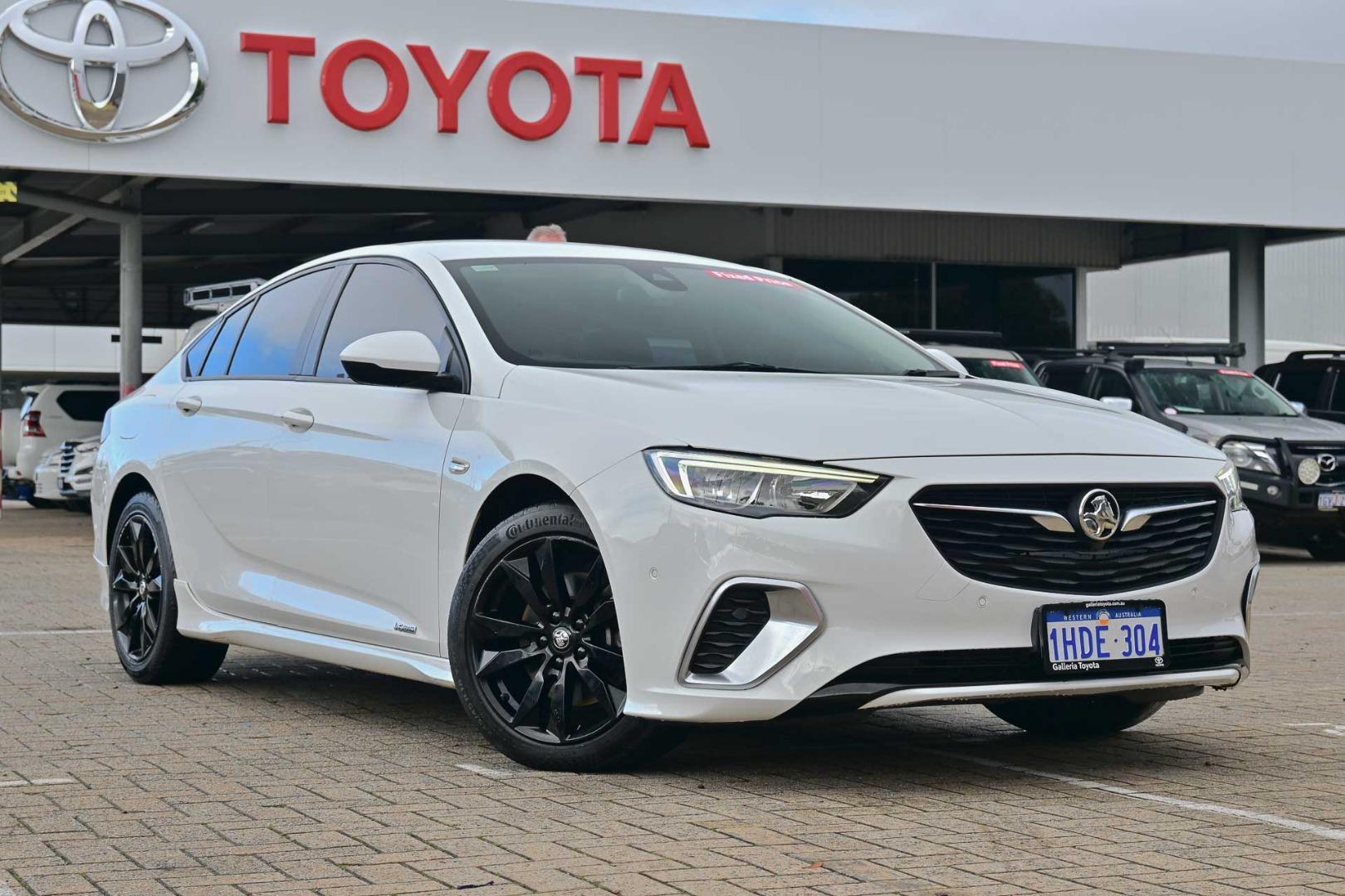 2018 Holden Commodore RS in White