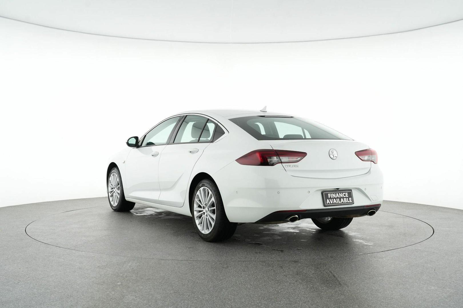 2018 Holden Calais Base in White