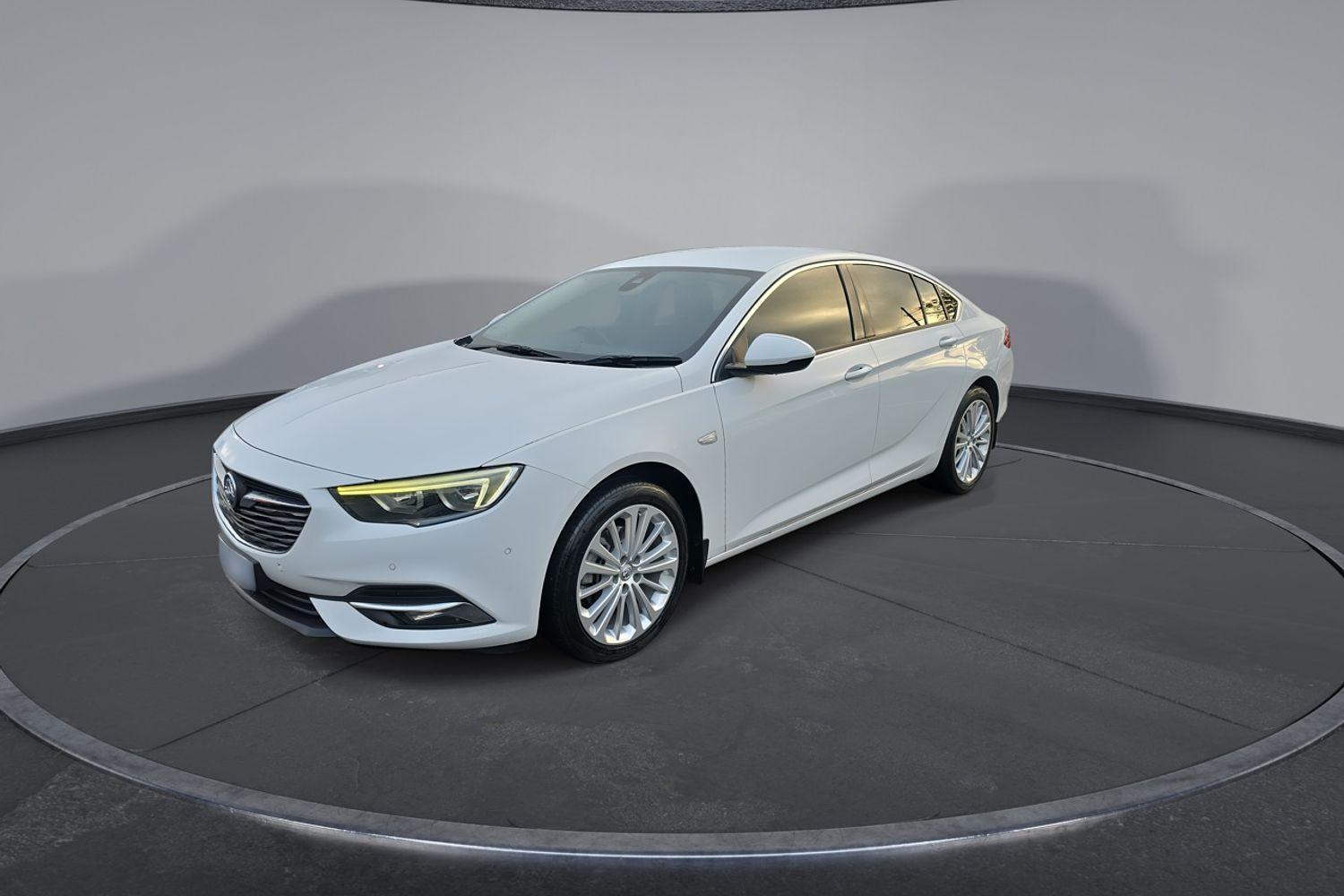 2018 Holden Calais Base in White