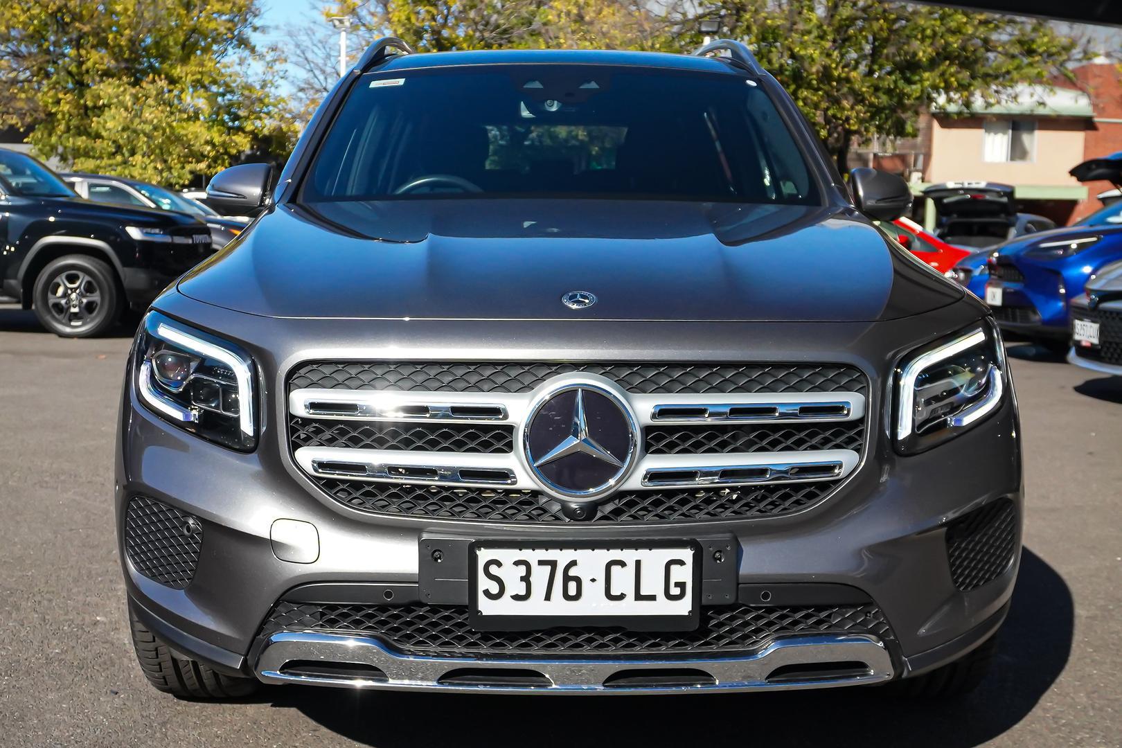 2021 Mercedes-Benz GLB-Class GLB250 in Grey