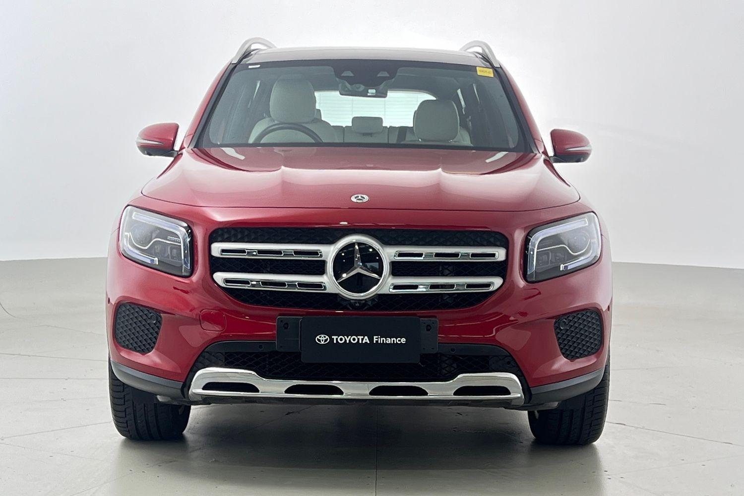 2021 Mercedes-Benz GLB-Class GLB250 in Red