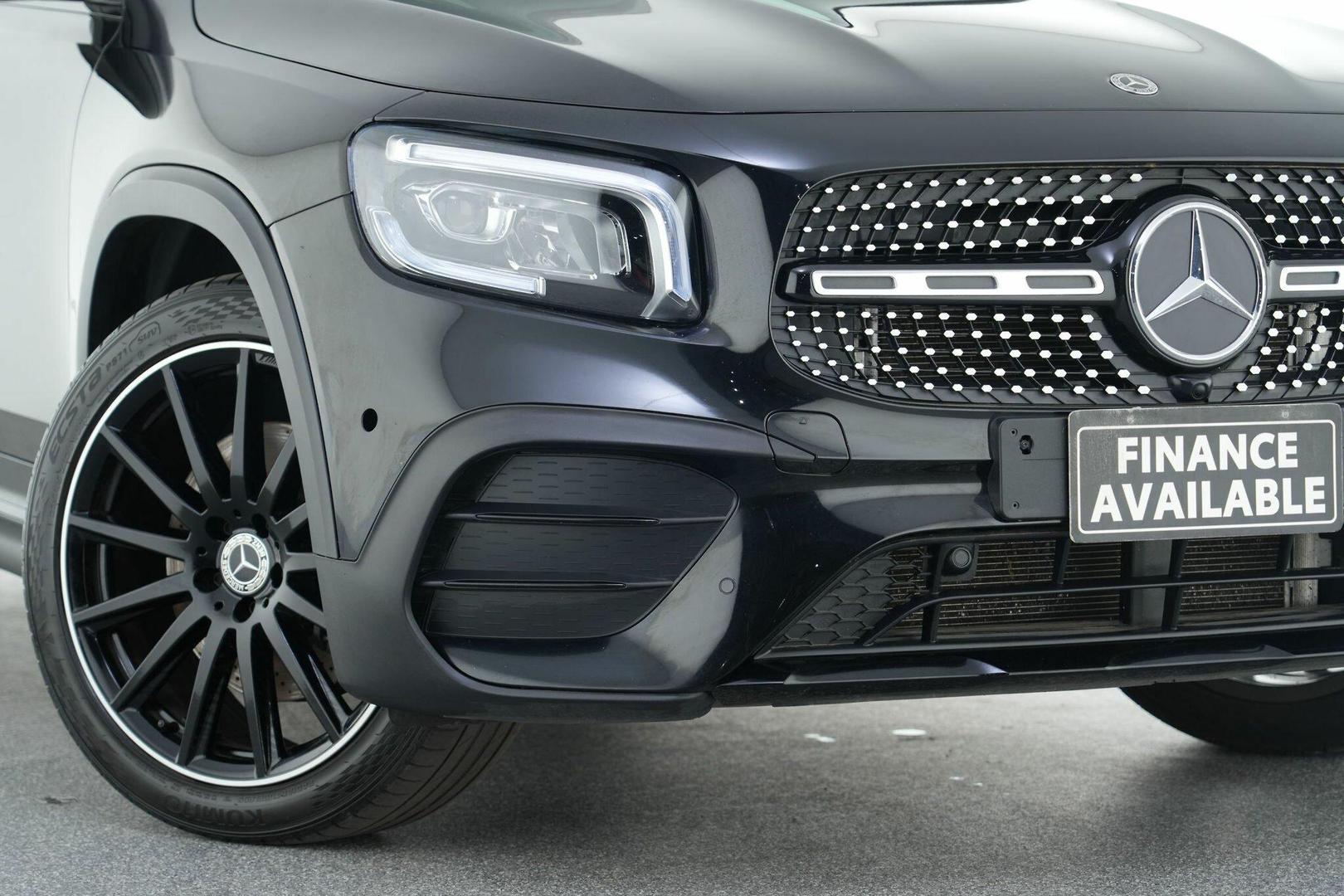 2022 Mercedes-Benz GLB-Class GLB250 in Black