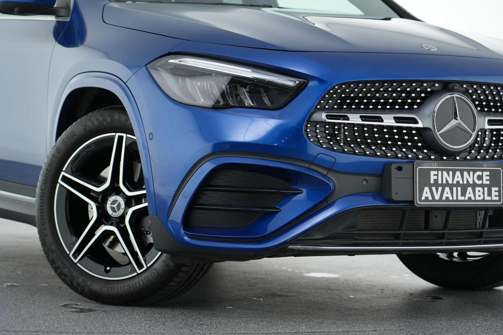 2025 Mercedes-Benz GLA-Class GLA200 in Blue