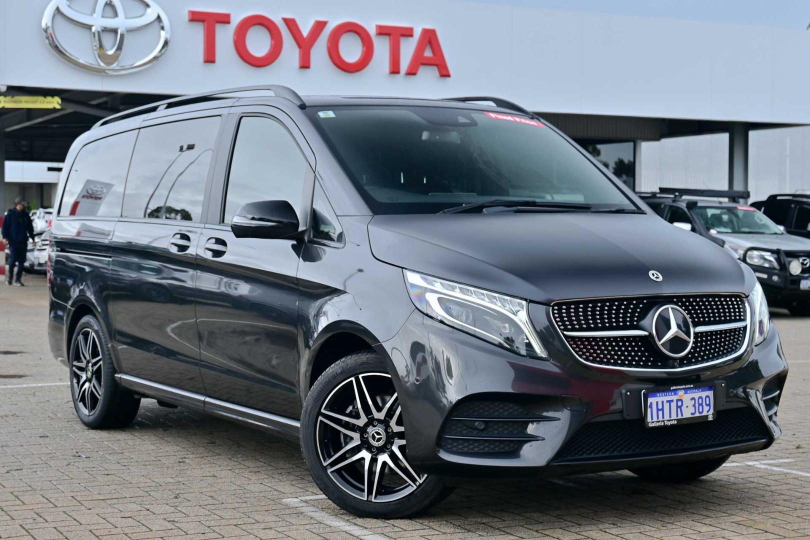 2022 Mercedes-Benz V-Class V300 d AMG Avantgarde in Grey