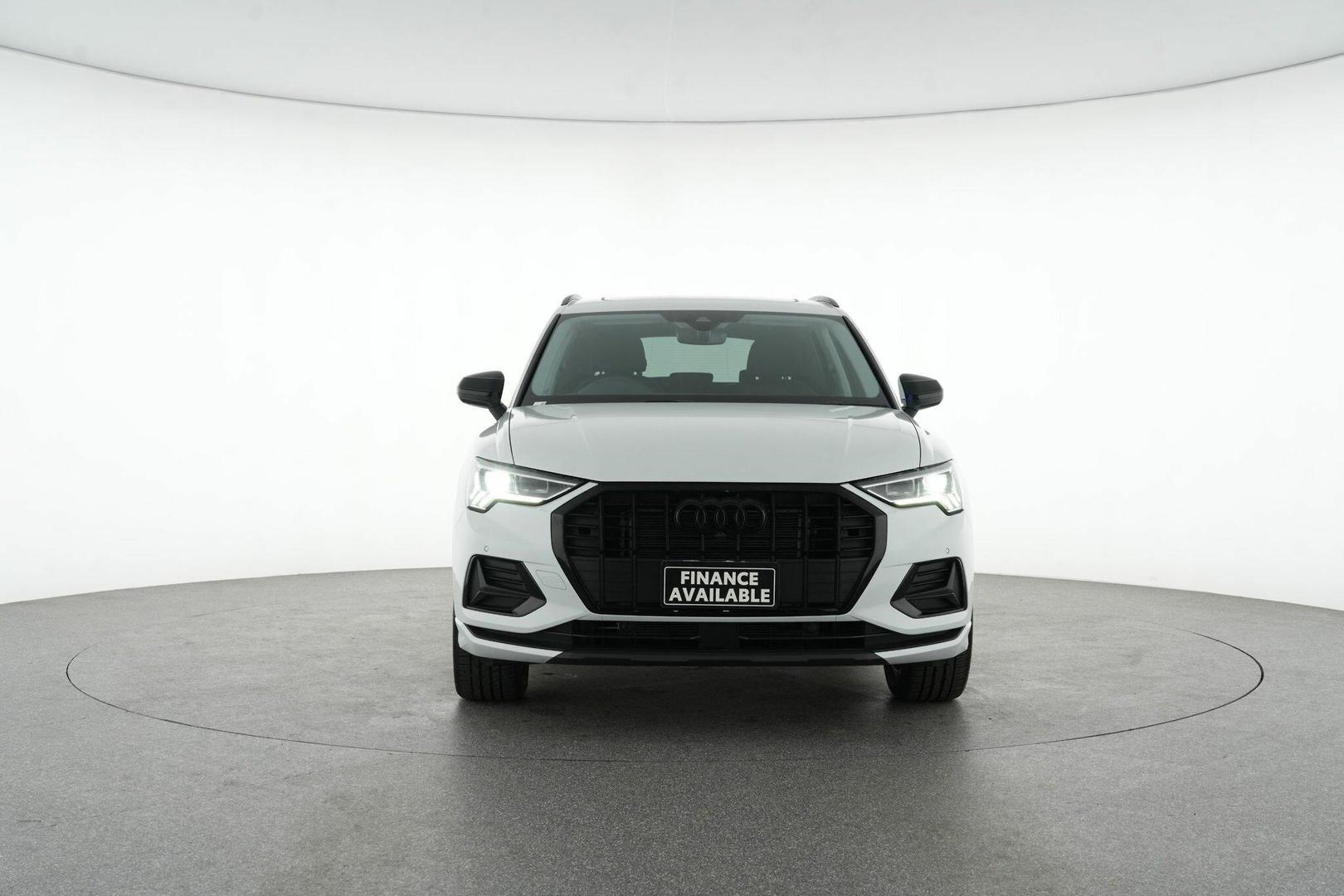 2024 Audi Q3 35 TFSI in White