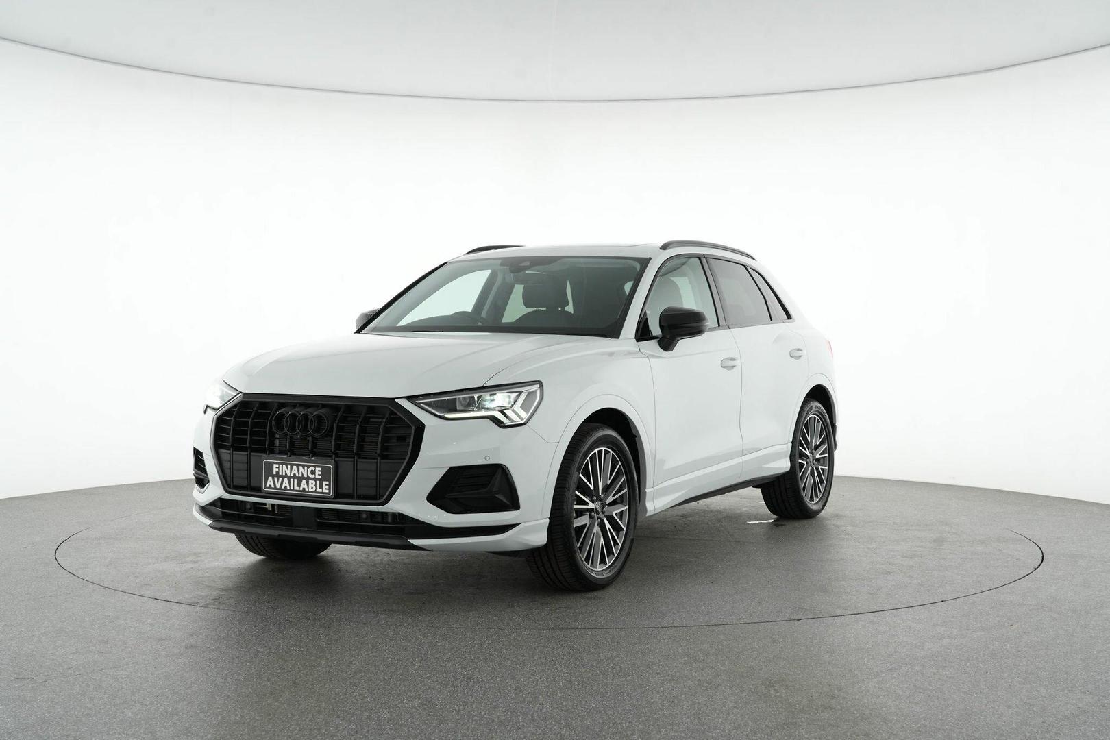2024 Audi Q3 35 TFSI in White