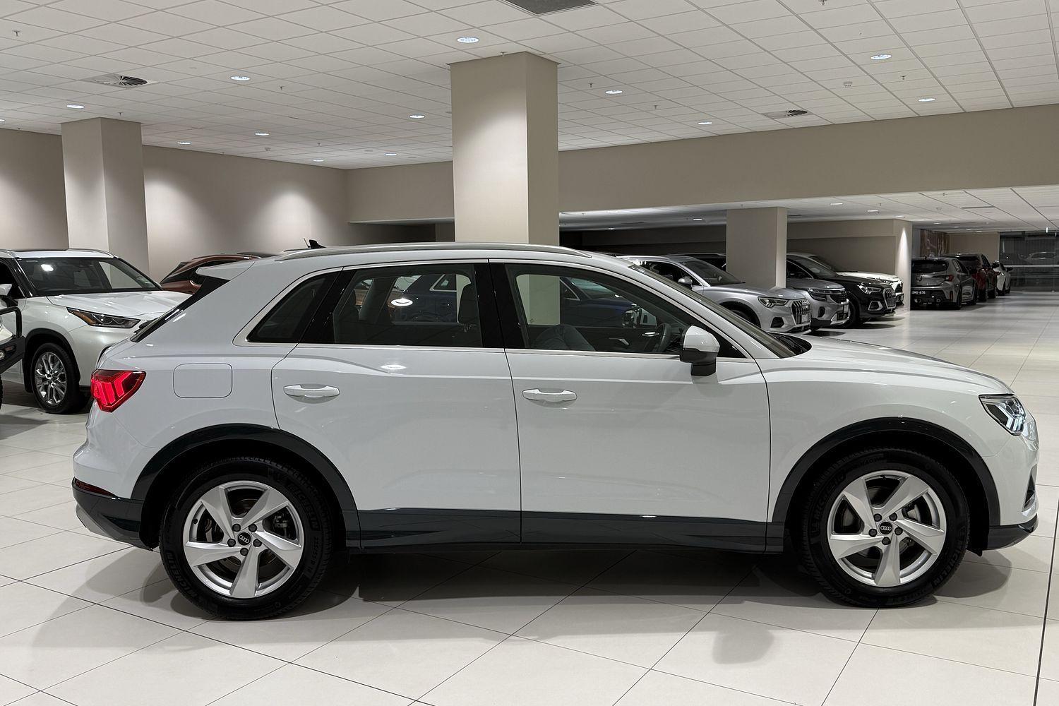 2024 Audi Q3 35 TFSI in Glacier White Metallic