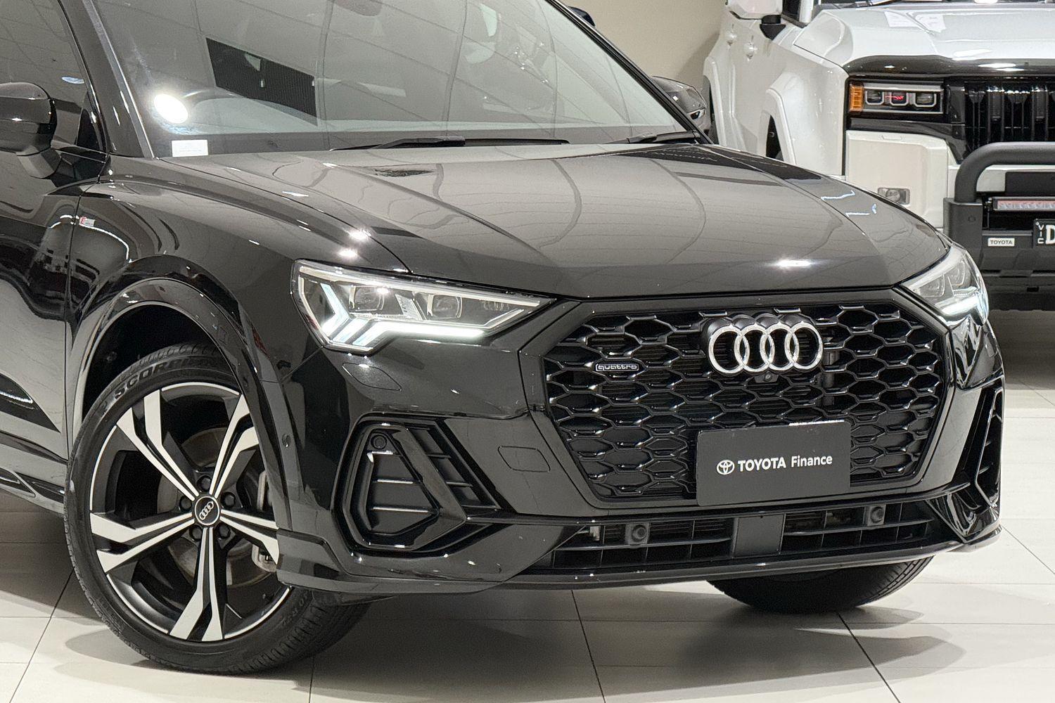 2023 Audi Q3 40 TFSI S line in Black
