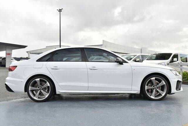 2023 Audi A4 35 TFSI S line in White
