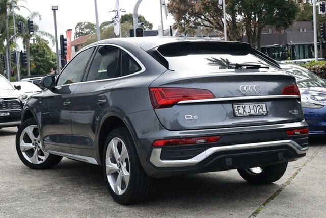 2022 Audi Q5 40 TDI S line in Daytona Gray Pearlescent