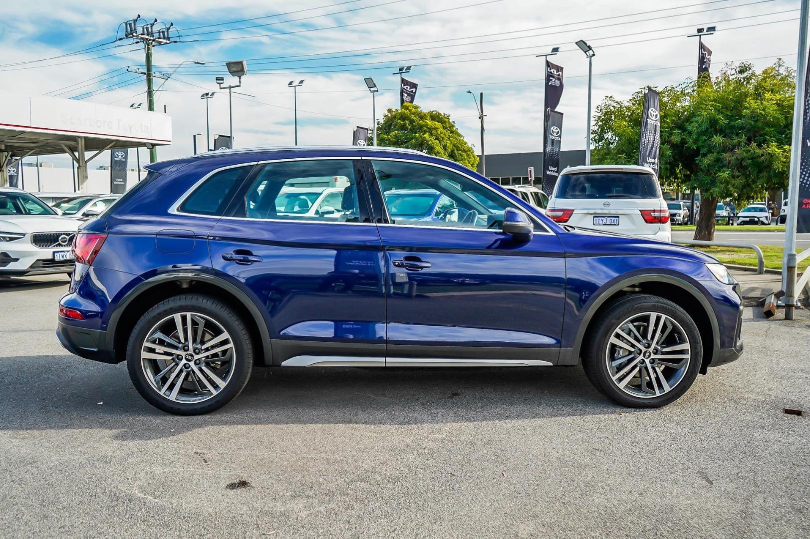 2020 Audi Q5 45 TFSI in Blue