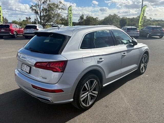 2019 Audi Q5 50 TDI sport in Silver