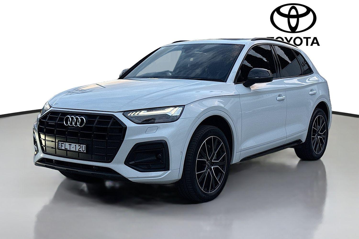 2024 Audi Q5 45 TFSI Sport in White