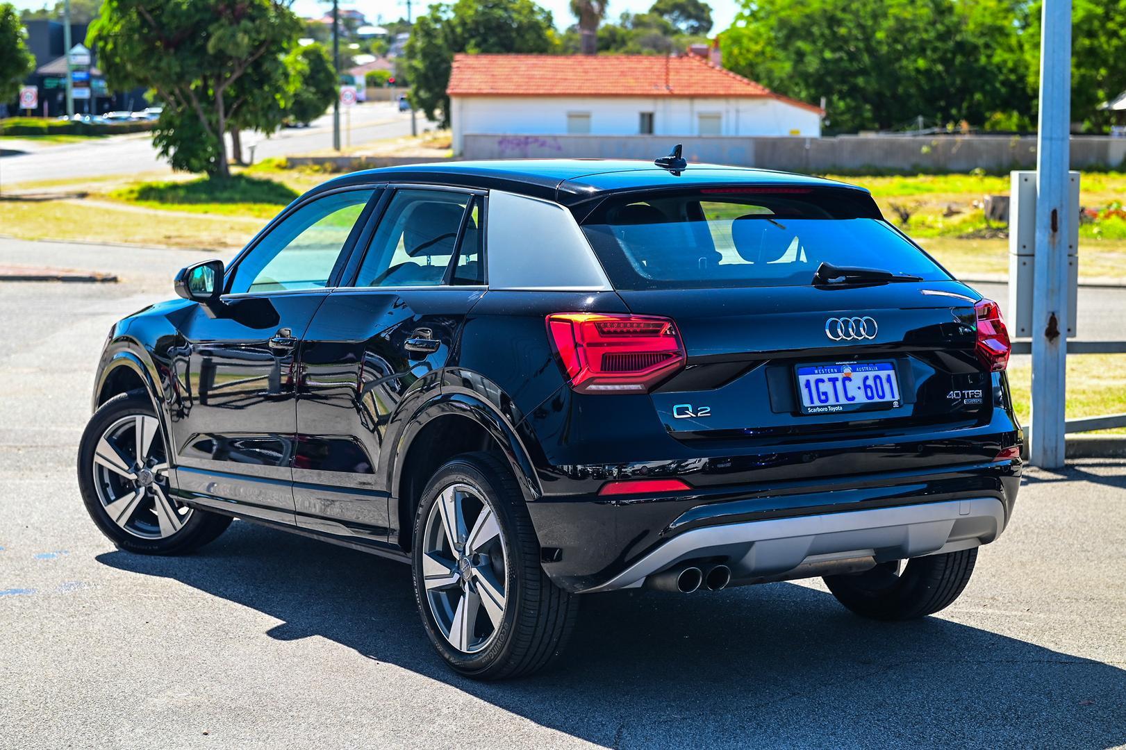 2019 Audi Q2 40 TFSI sport in Black