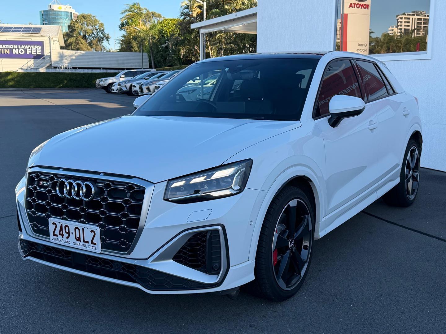 2021 Audi SQ2 Base in White