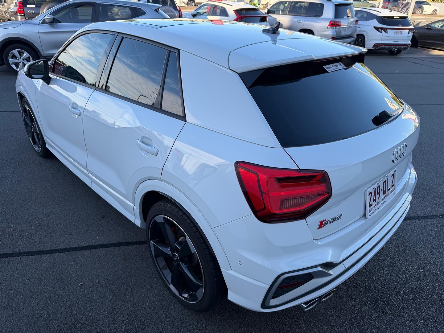 2021 Audi SQ2 Base in White