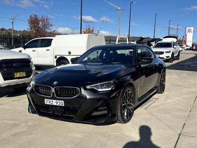 2021 BMW 2 Series 220i M Sport in Black