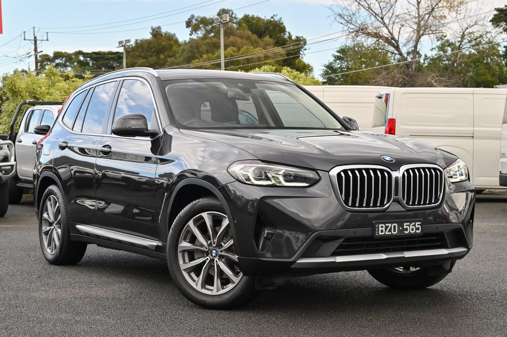 2022 BMW X3 sDrive20i in Grey