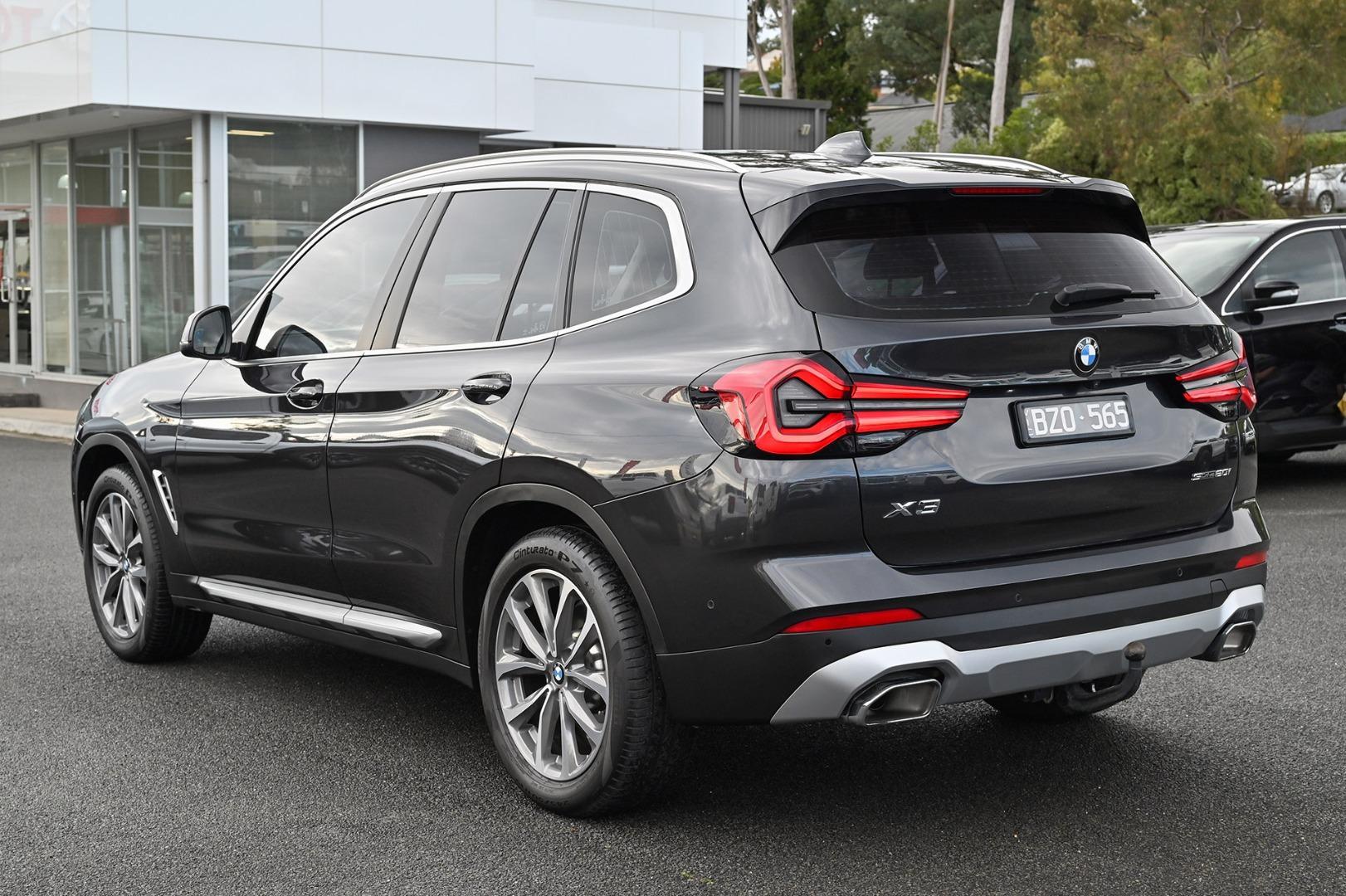 2022 BMW X3 sDrive20i in Grey