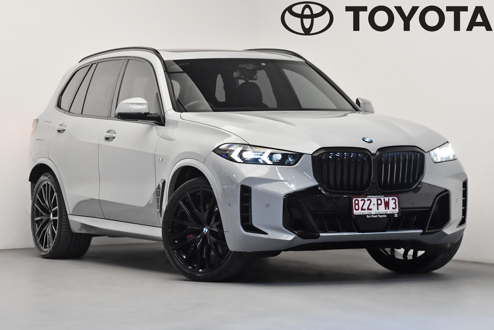 2023 BMW X5 xDrive40i M Sport in Brooklyn Grey