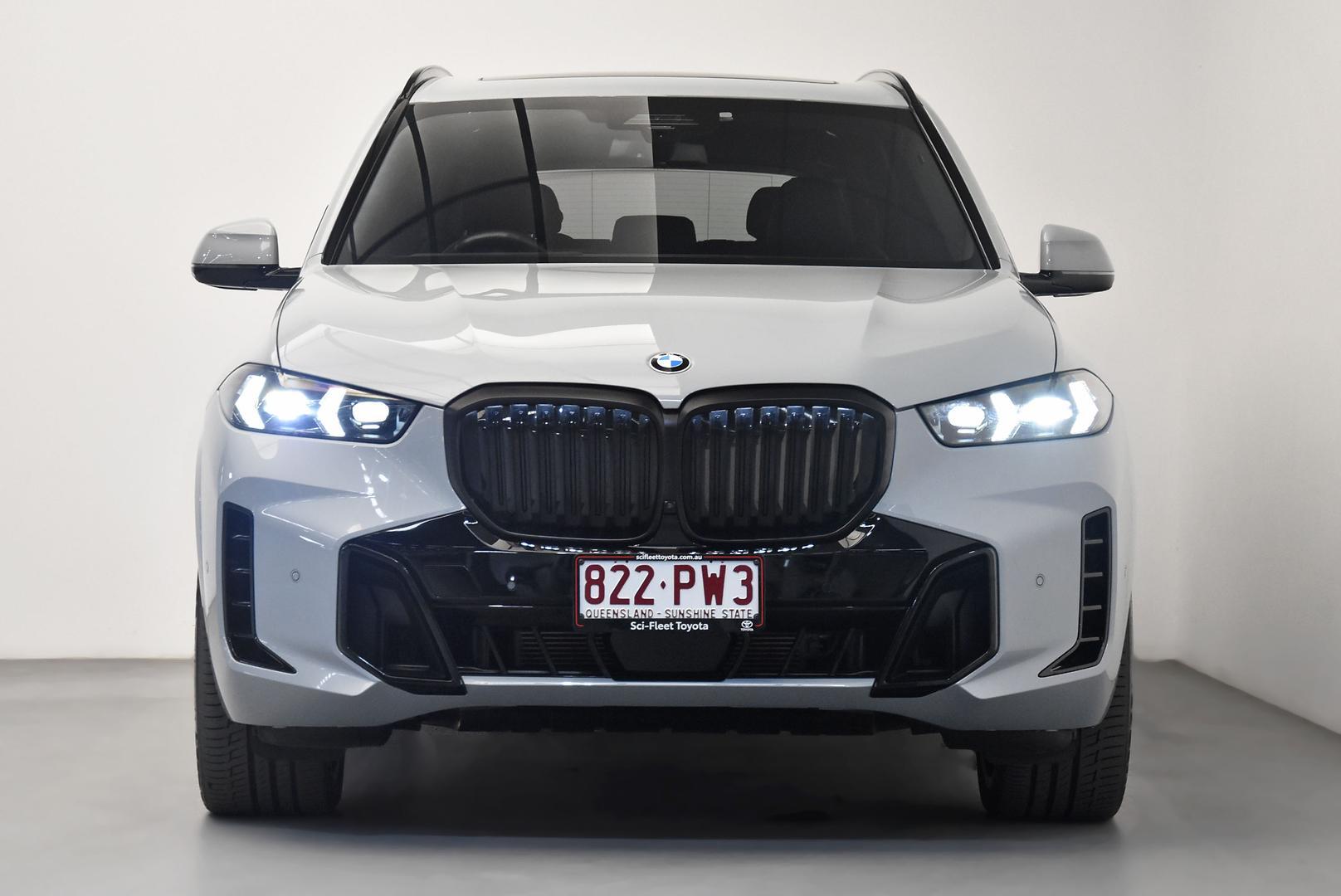 2023 BMW X5 xDrive40i M Sport in Brooklyn Grey