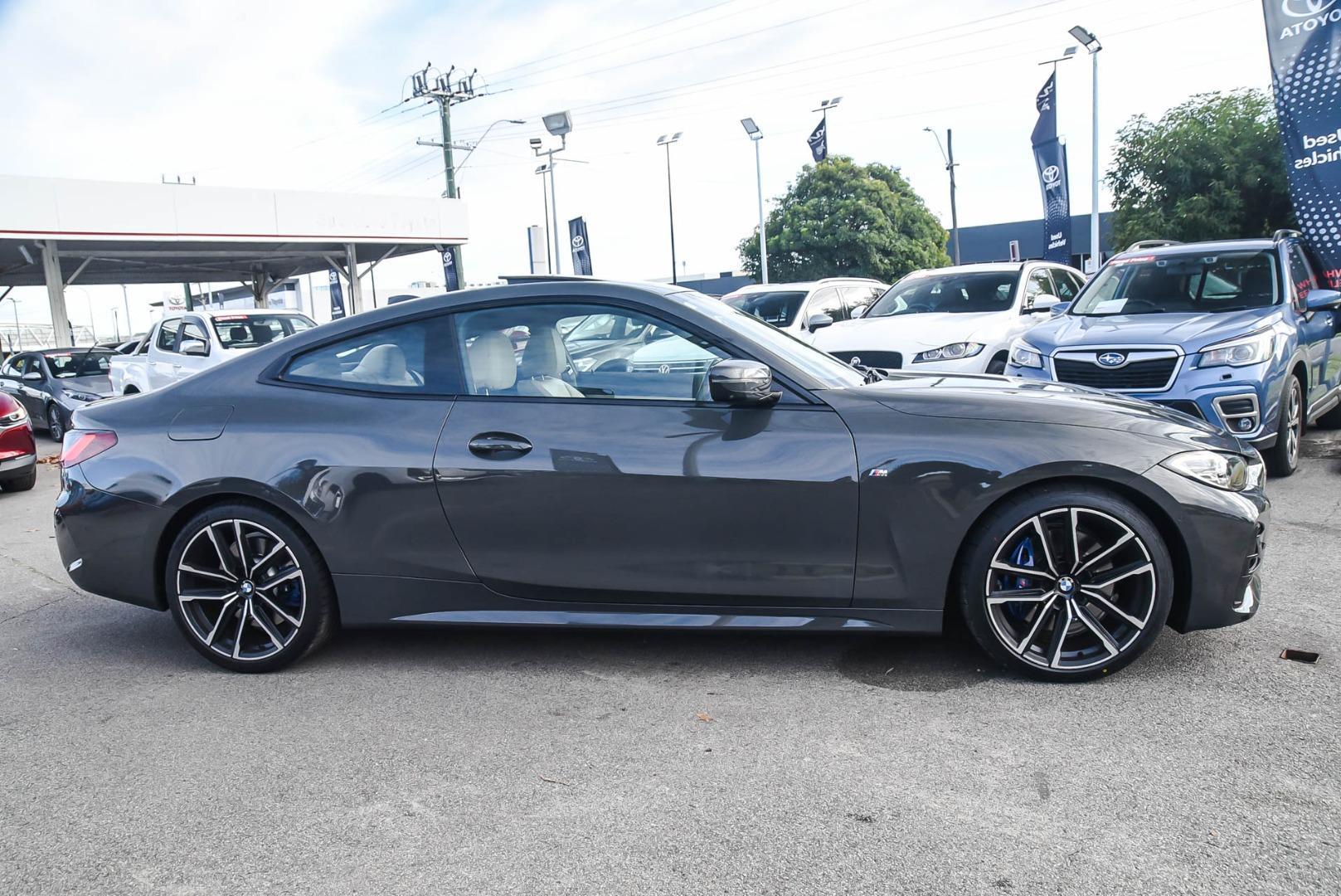 2021 BMW 4 Series 430i M Sport in Grey