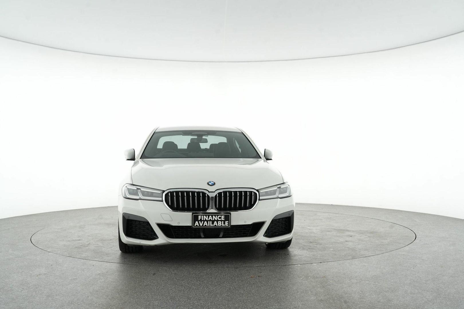 2023 BMW 5 Series 530d M Sport in White