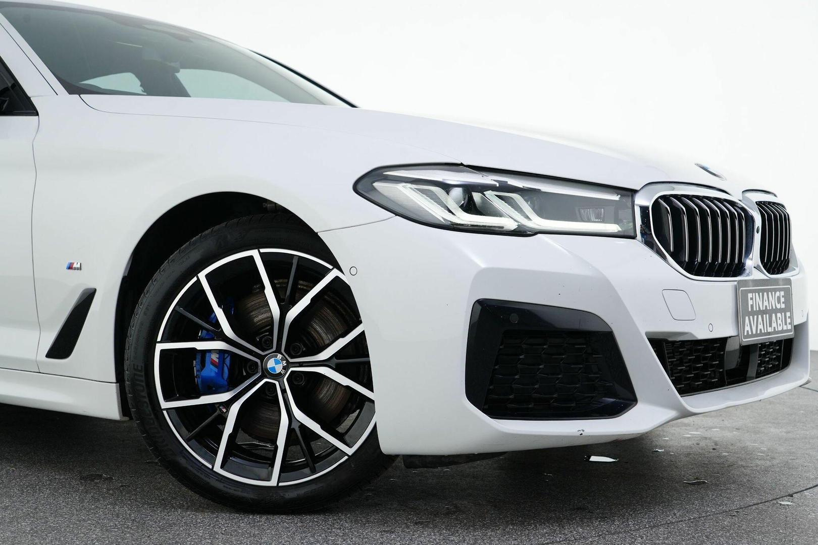 2023 BMW 5 Series 530d M Sport in White