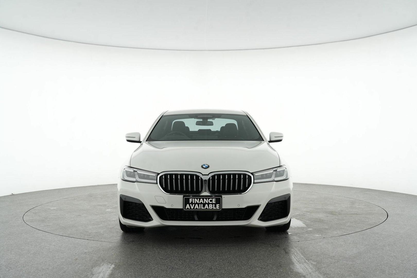 2023 BMW 5 Series 530d M Sport in White