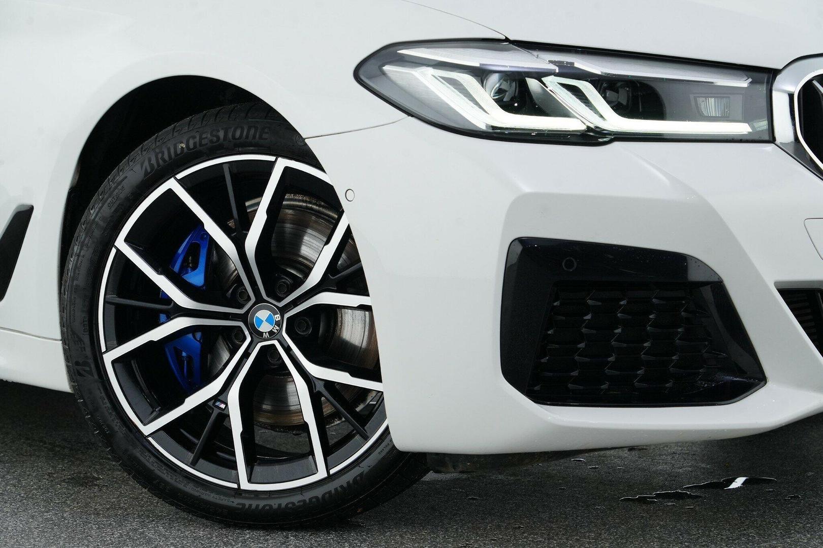 2023 BMW 5 Series 530d M Sport in White