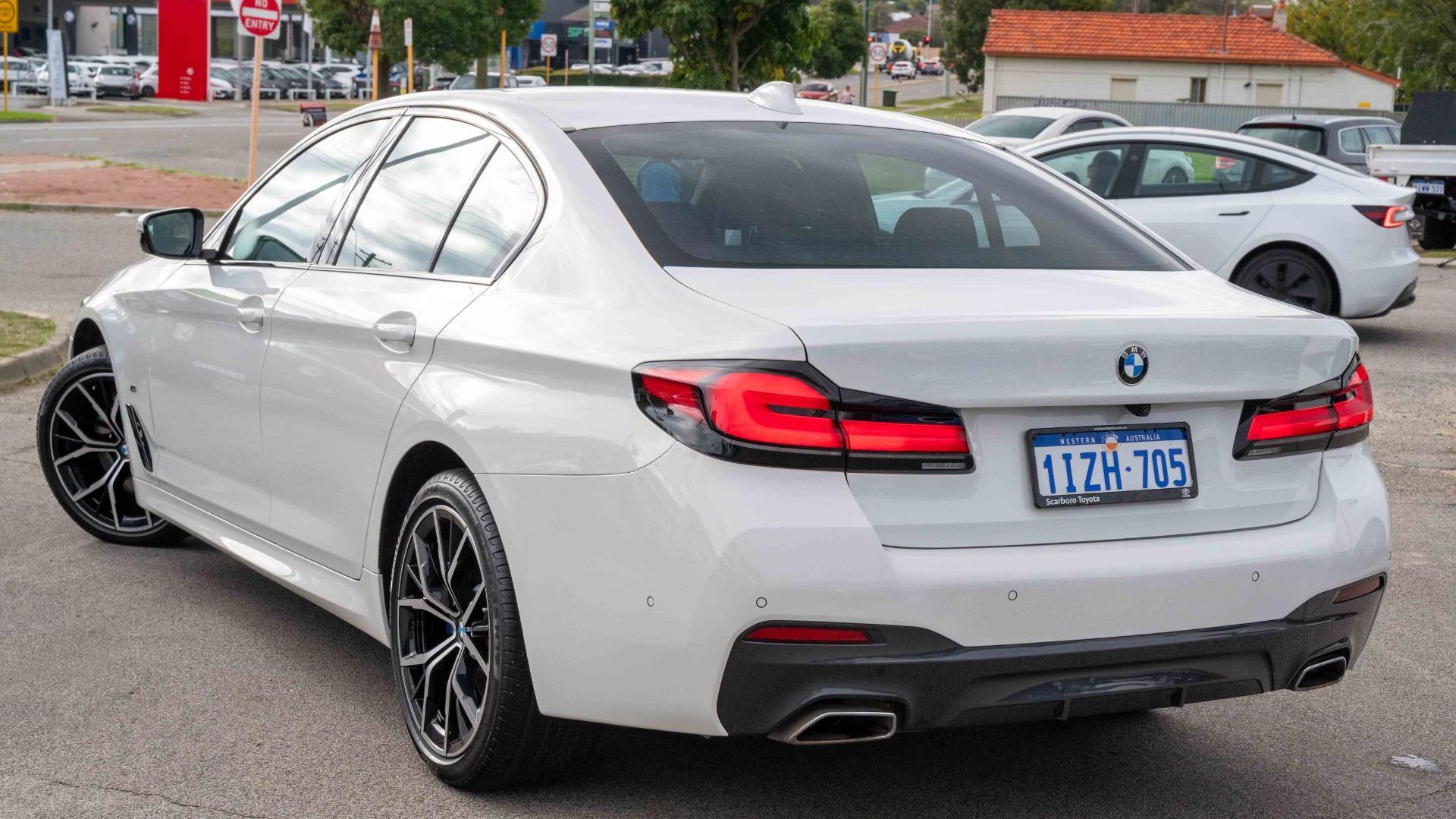 2023 BMW 5 Series 530d M Sport in White