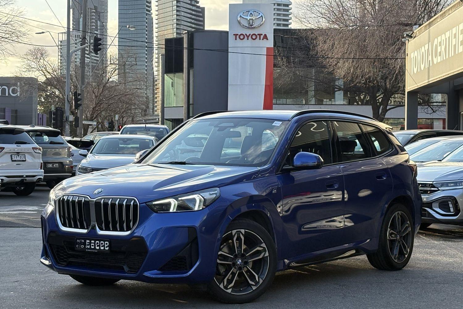 2023 BMW X1 xDrive20i M Sport in Blue