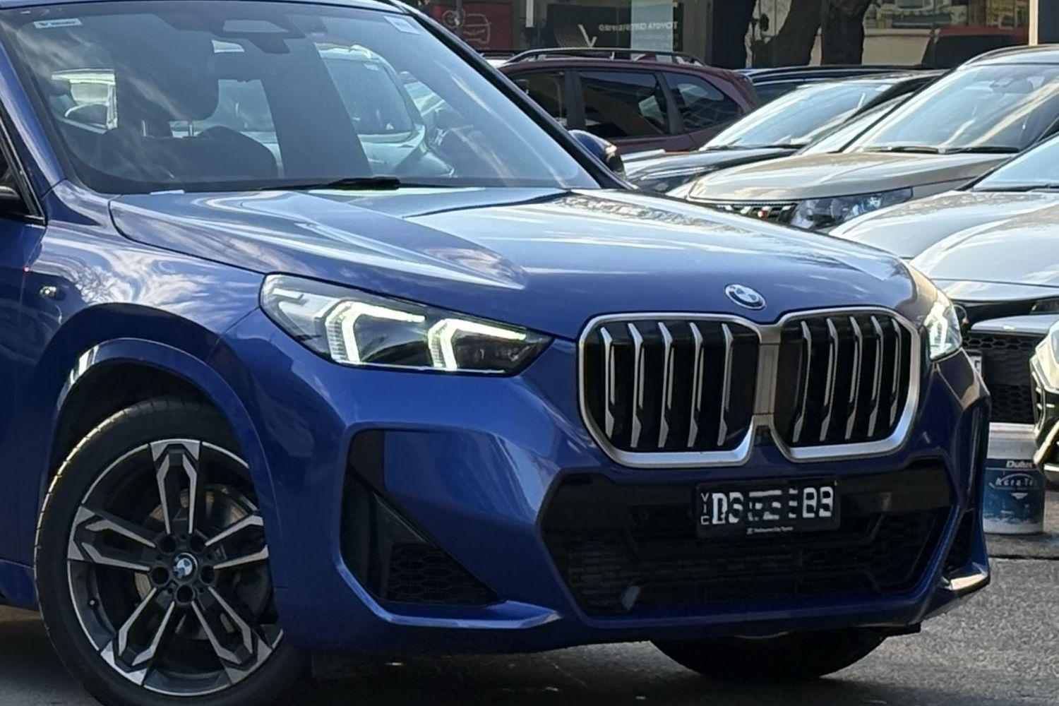 2023 BMW X1 xDrive20i M Sport in Blue
