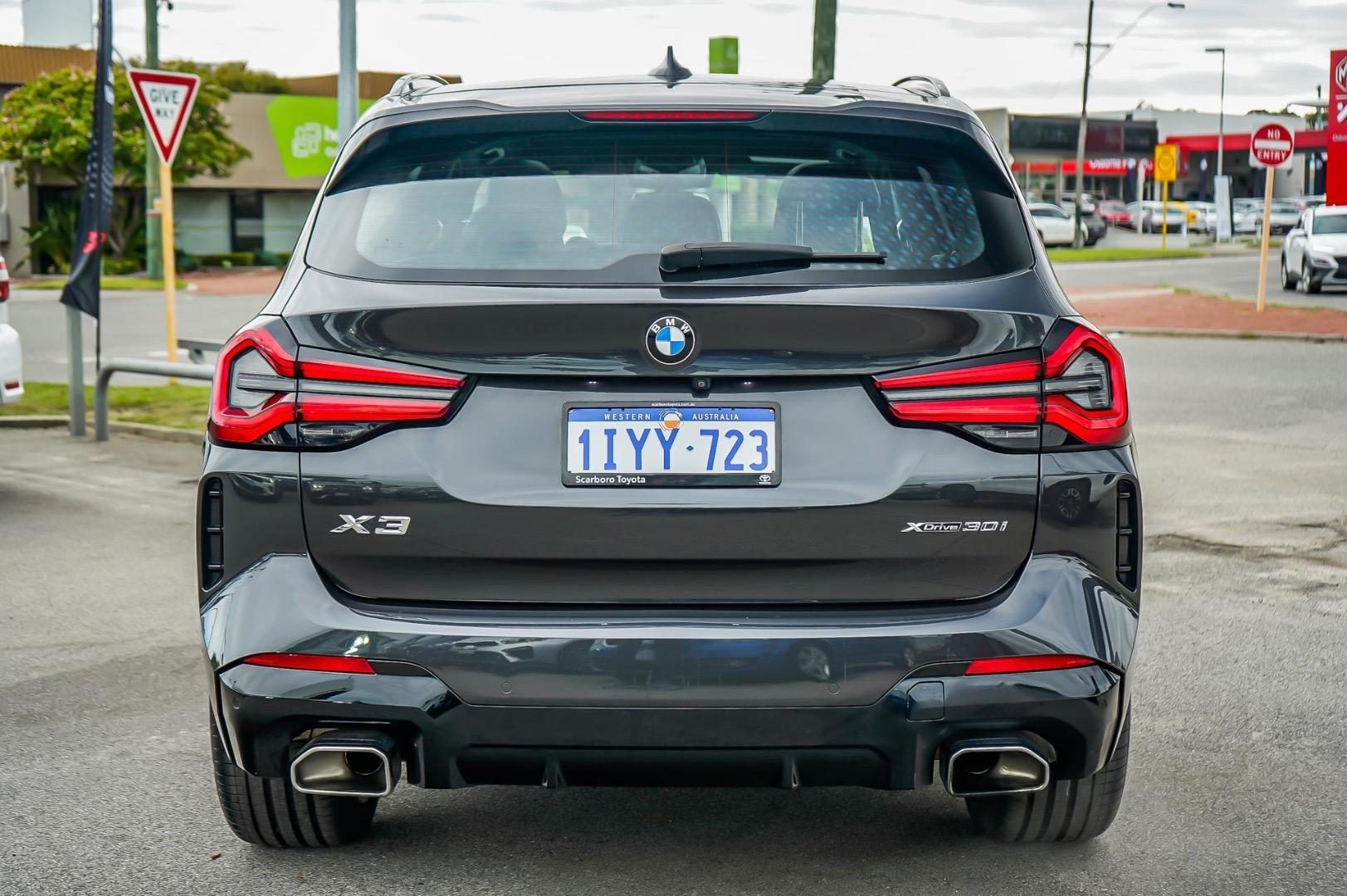 2022 BMW X3 xDrive30i in Grey