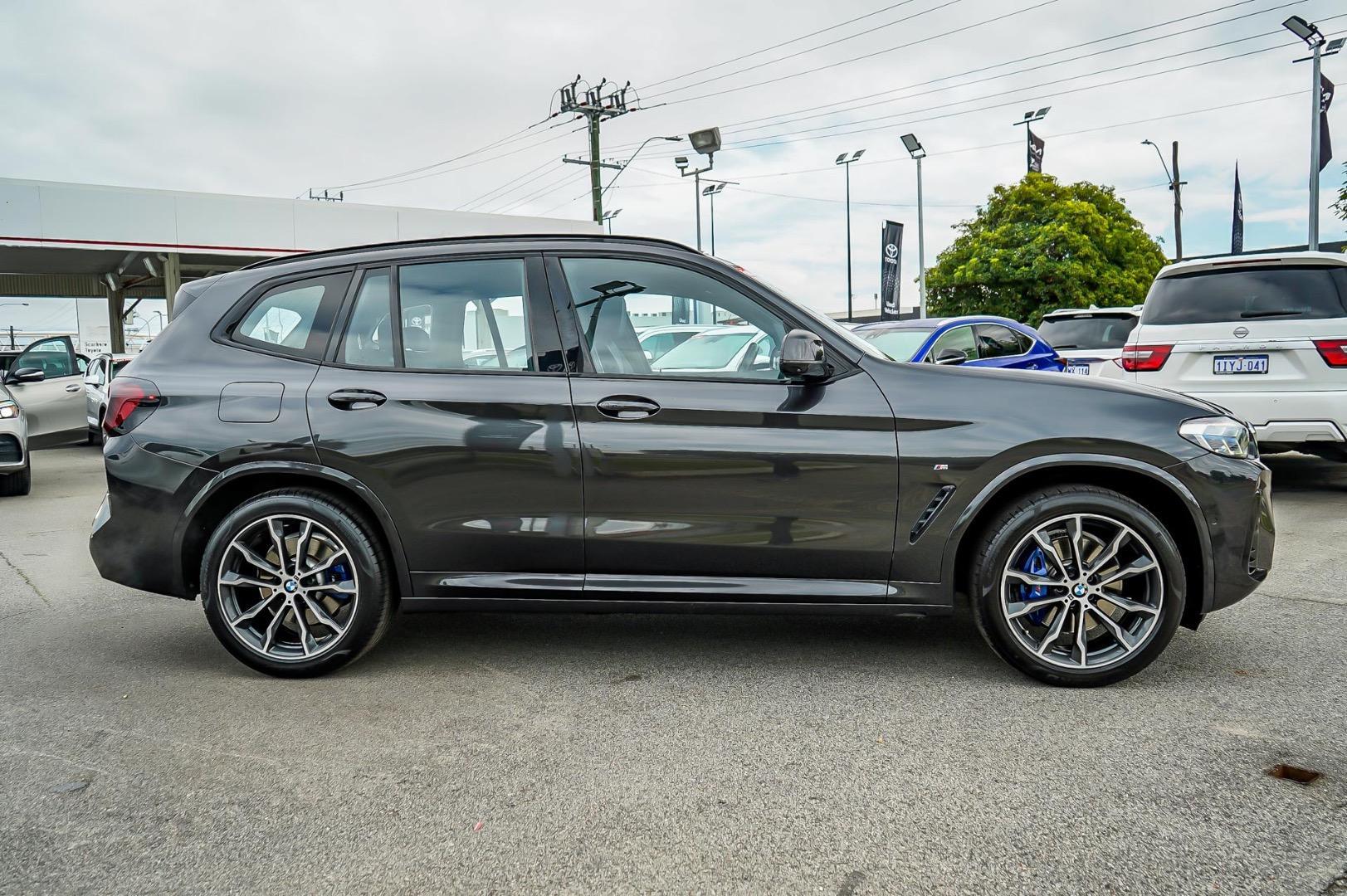 2022 BMW X3 xDrive30i in Grey