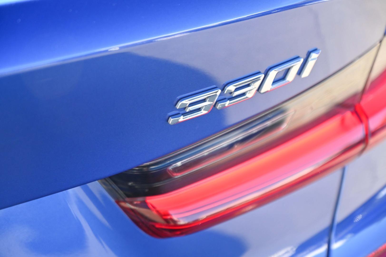 2022 BMW 3 Series 330i M Sport in Blue