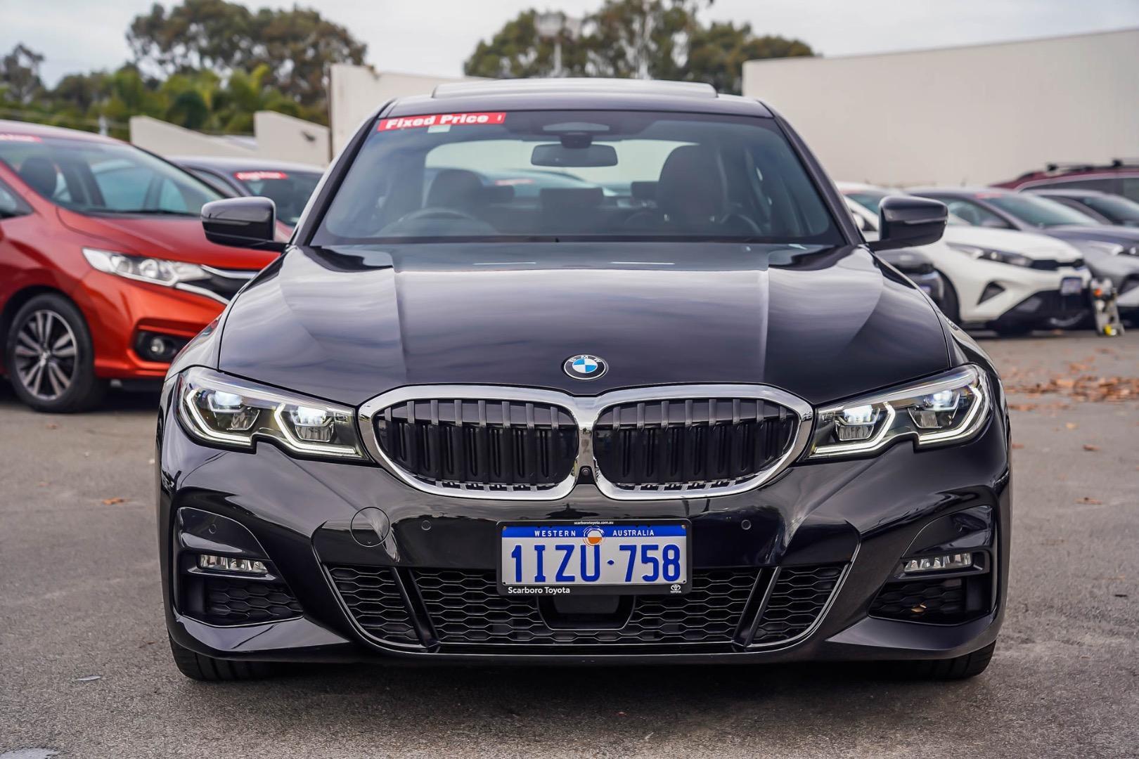 2019 BMW 3 Series 330i M Sport in Black