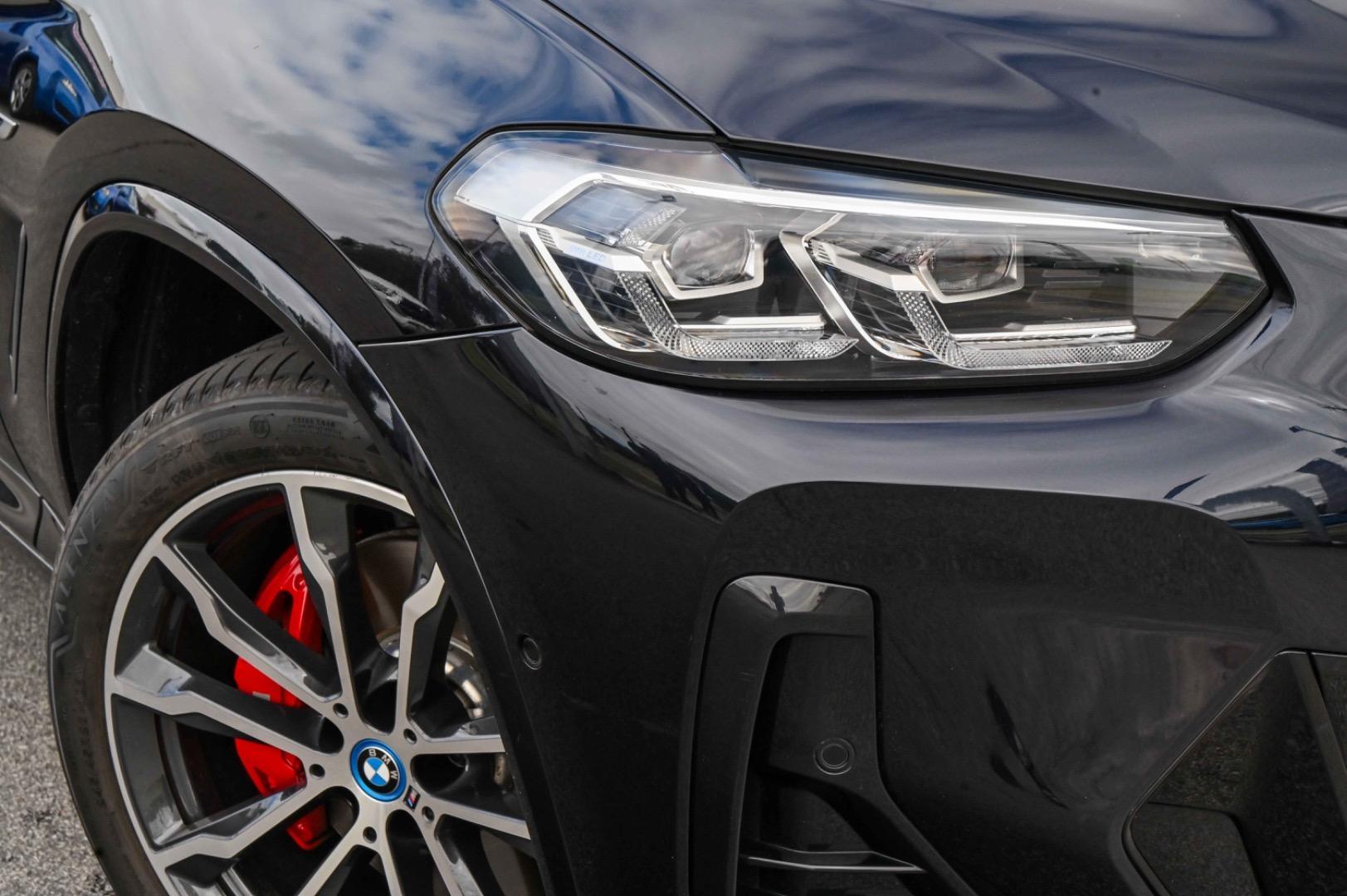 2021 BMW X3 xDrive30e M Sport in Black