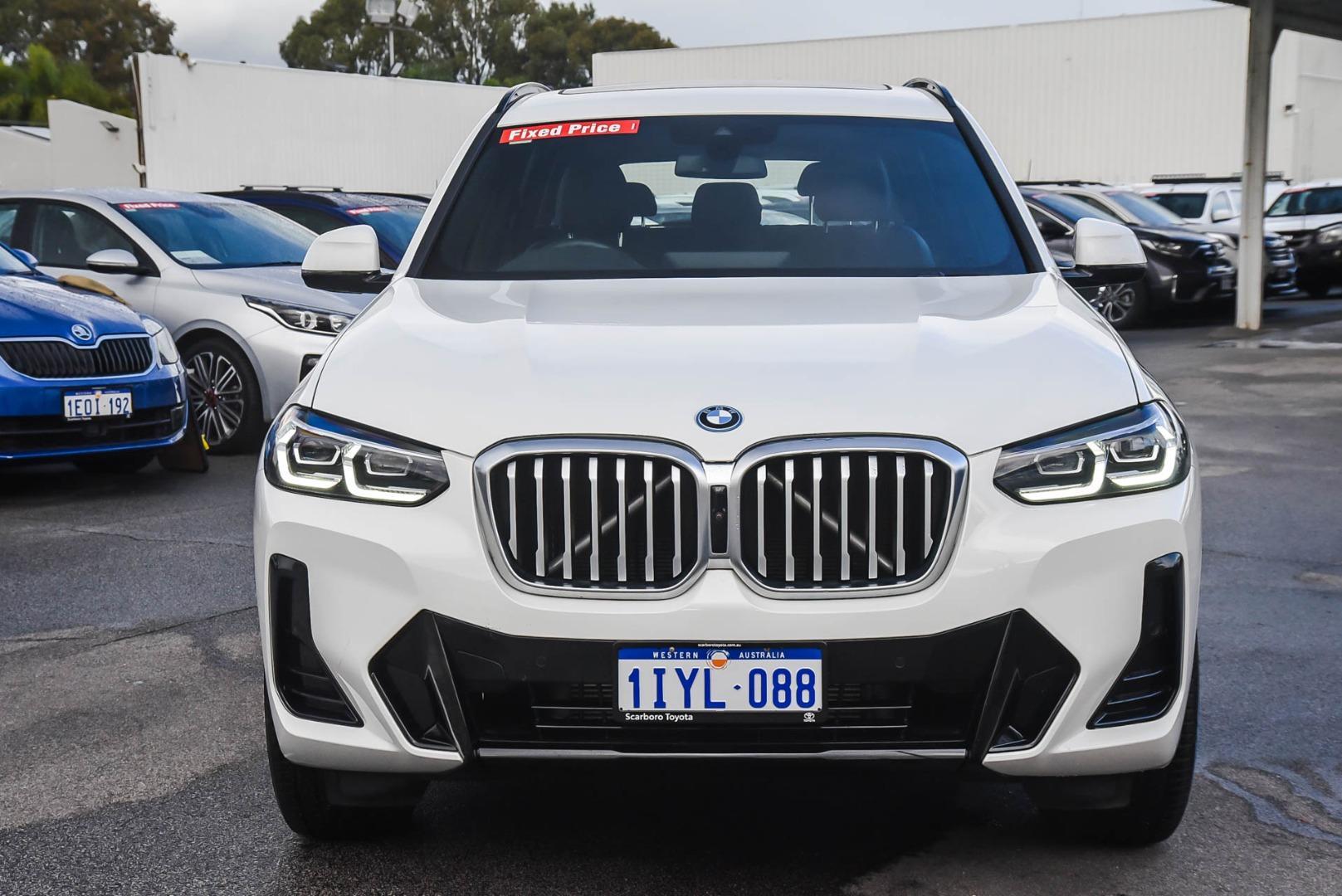 2021 BMW X3 xDrive30e M Sport in White