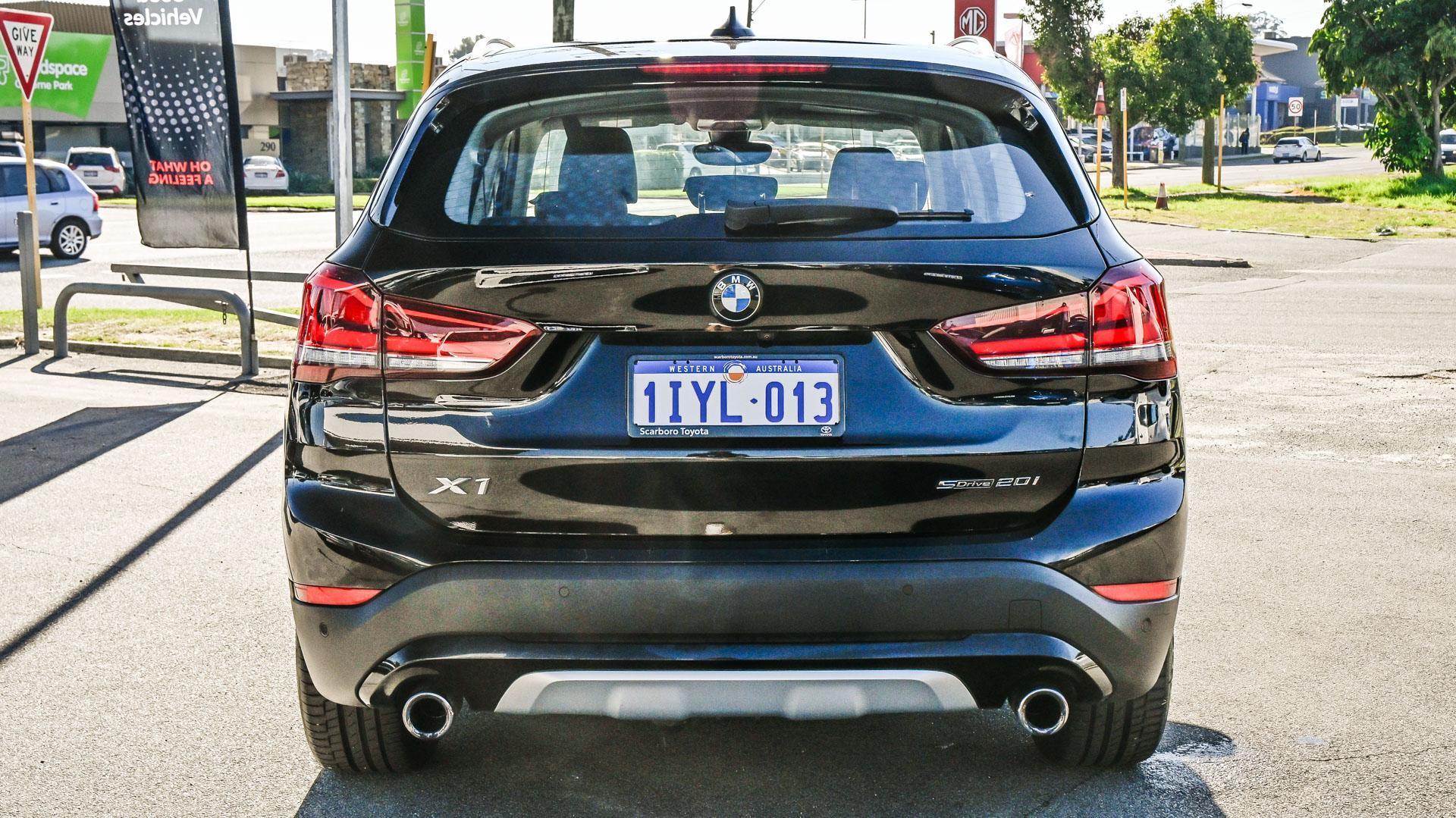 2019 BMW X1 sDrive20i in Black